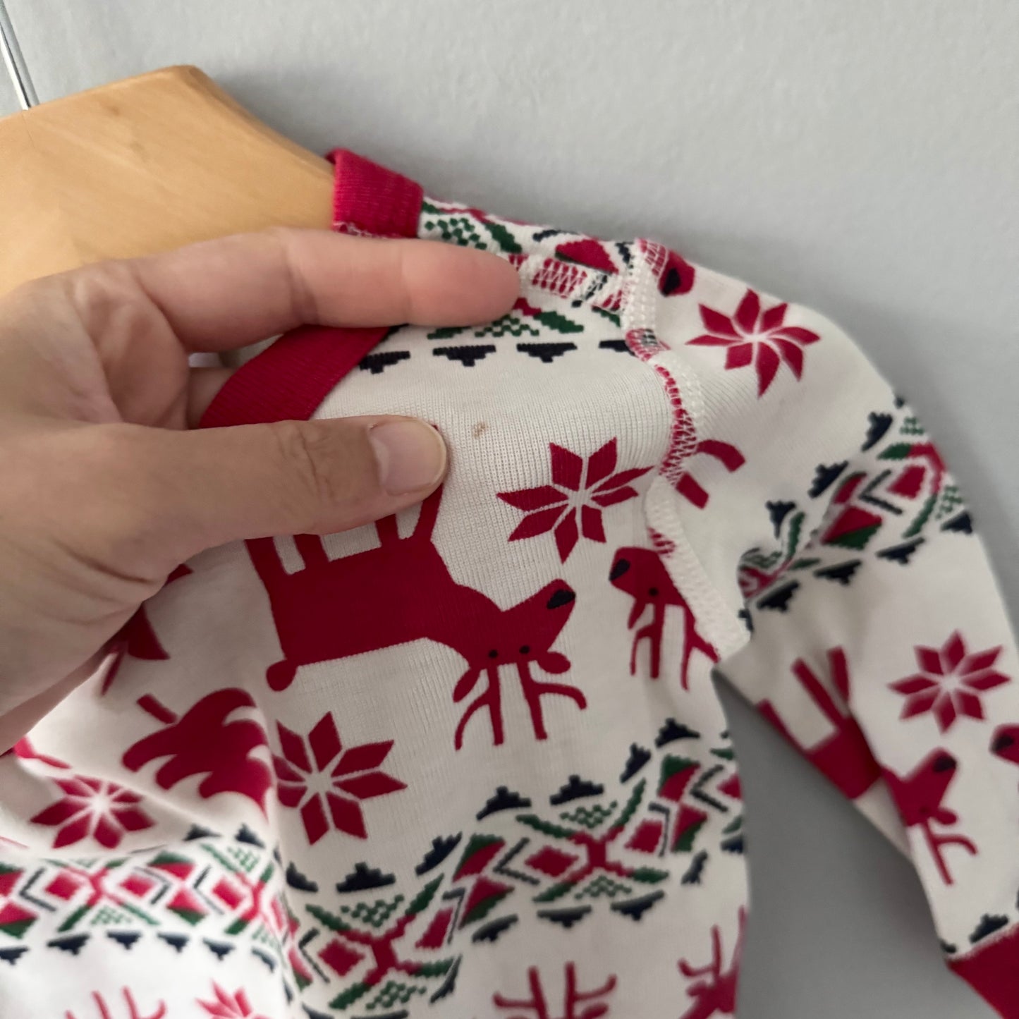 Hanna Andersson / Holiday pajama top / 12-18M