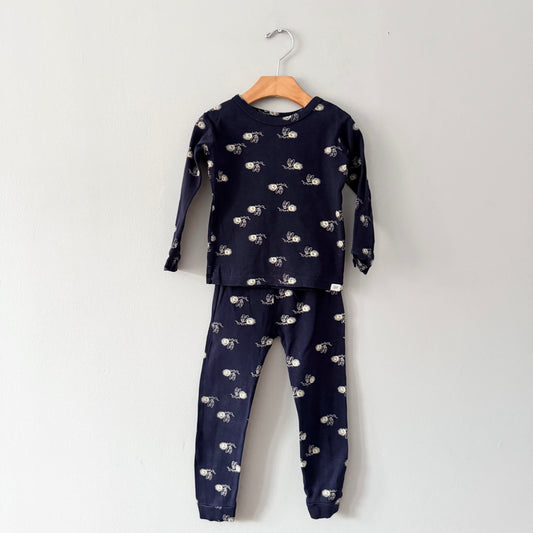 Gap / Navy pajama set / 3Y