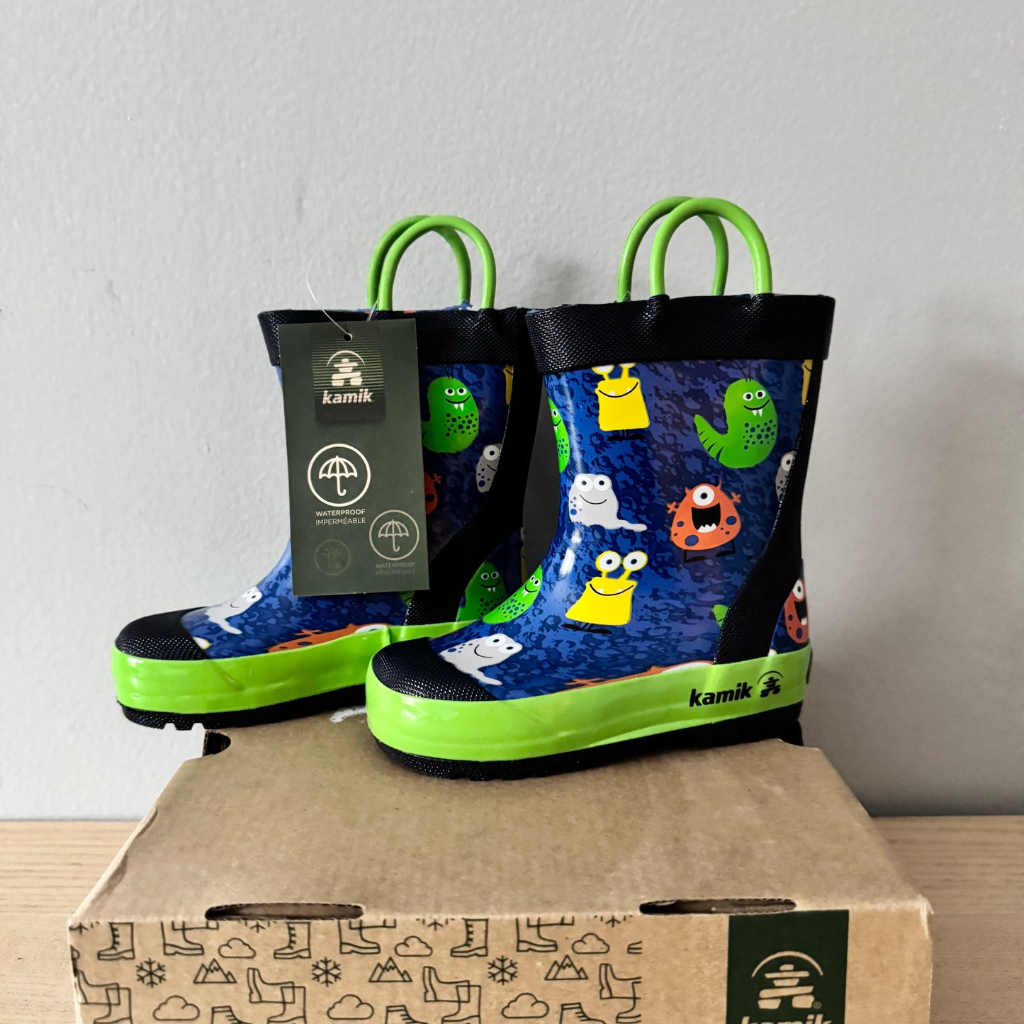 Kamik / Rain boots / US7 - New with box