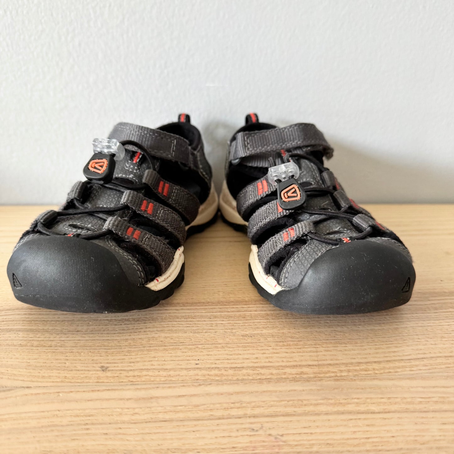 Keen / Sandales / US12