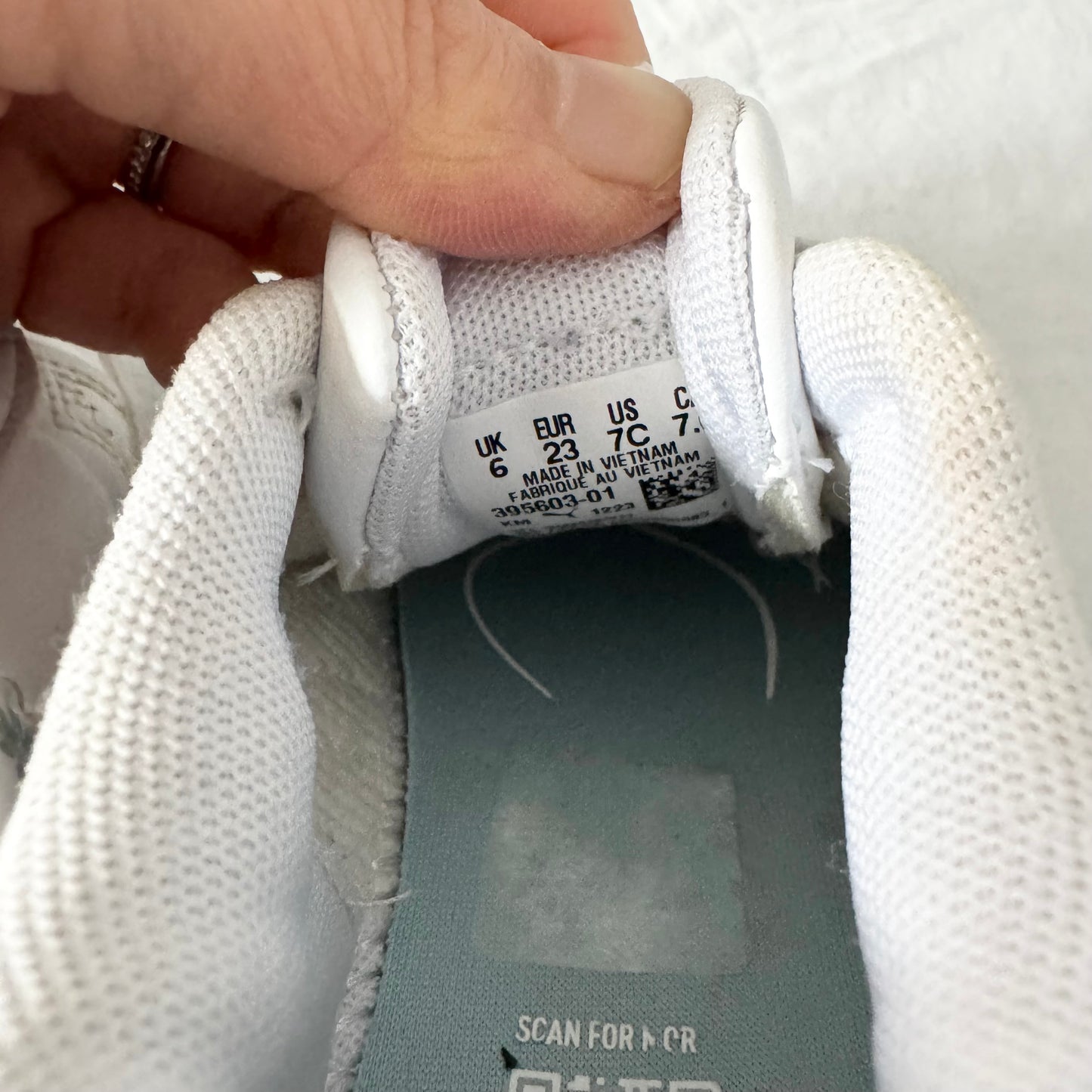 Puma / Running Shoes / US7