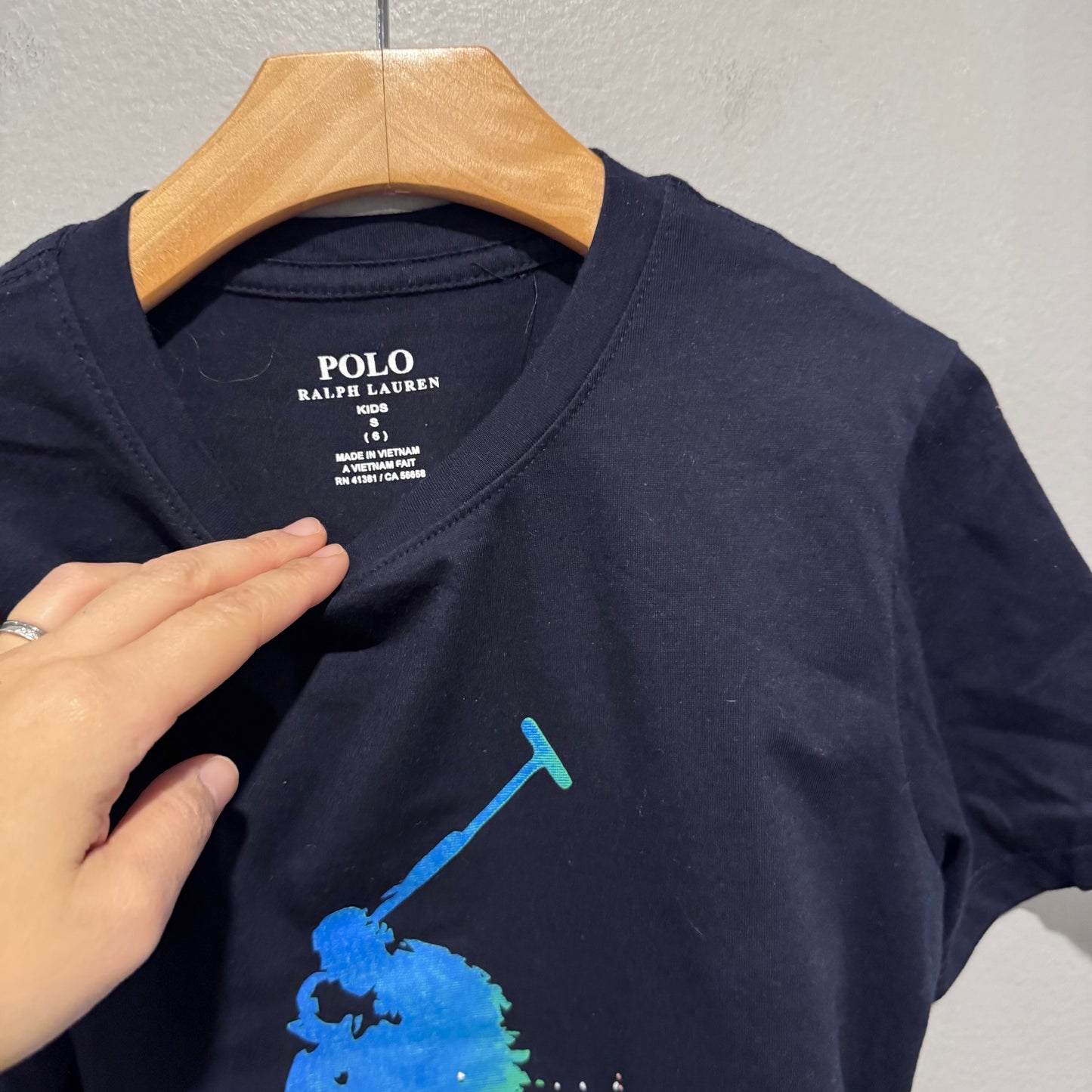 Polo Ralph Lauren / Black T-shirt / 6Y