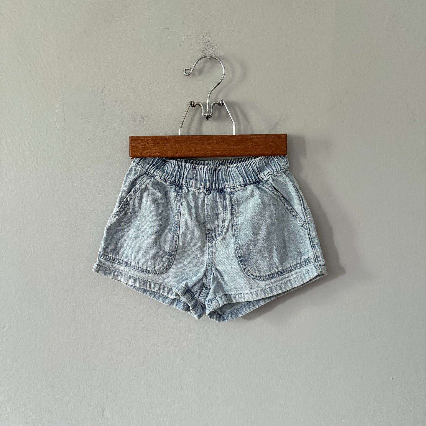 Gap / Denim shorts / 18-24M