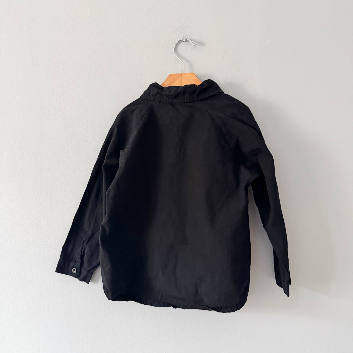 No brand / Black oversized shirt / 4-5Y