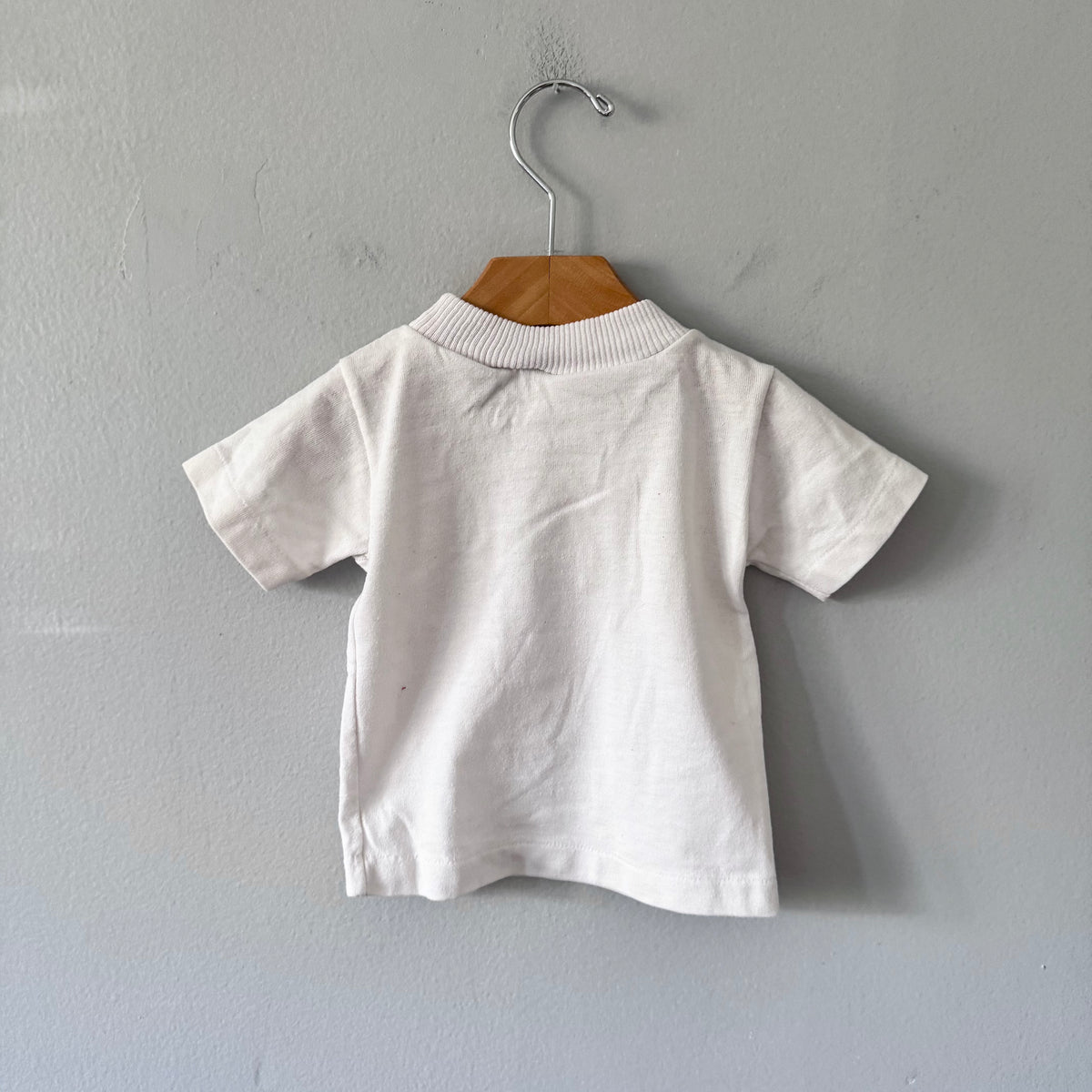 Vintage / White knit short sleeve top / 18-24M