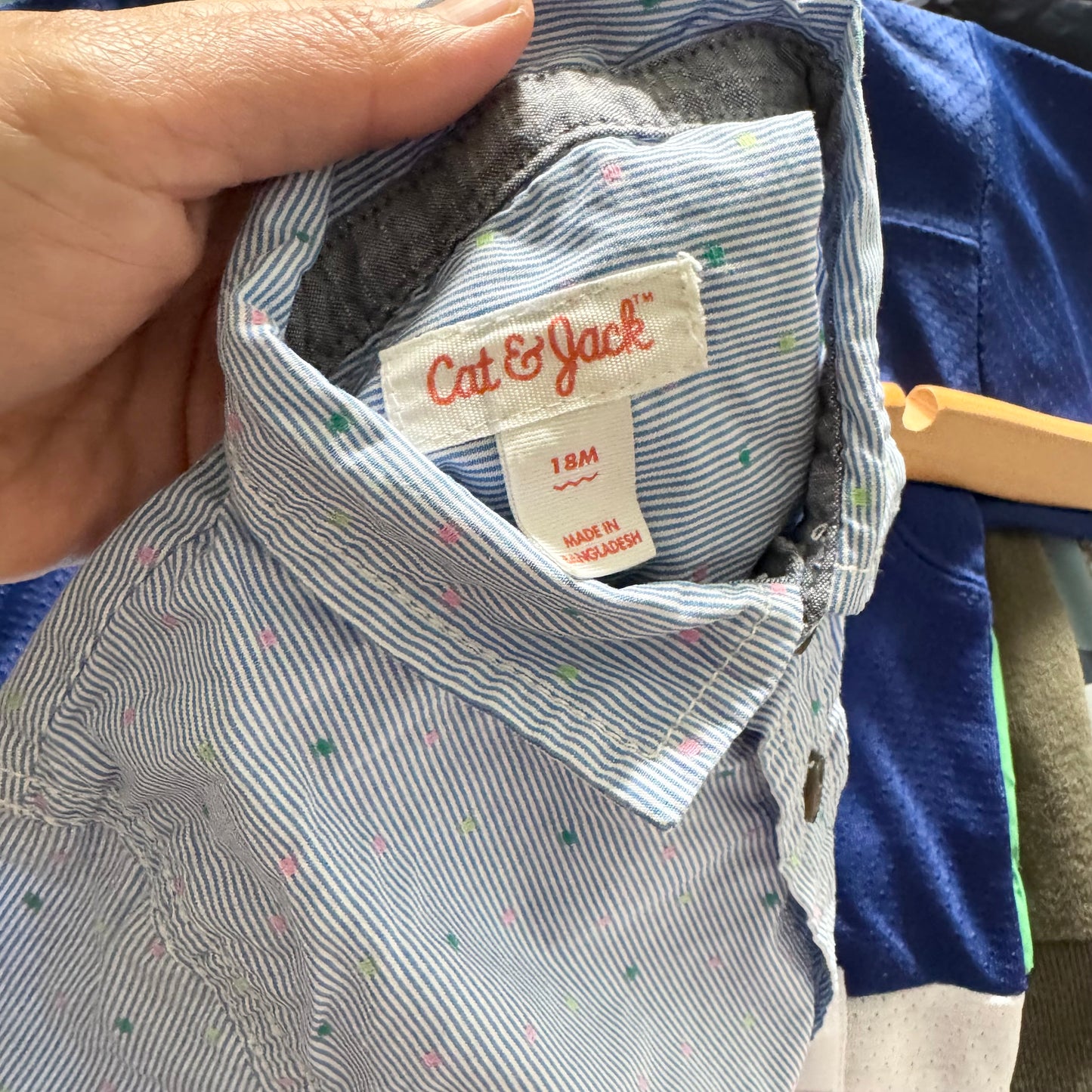 Cat & Jack / Stripe shirts / 18M