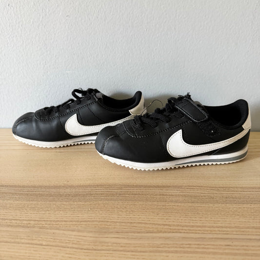 Nike / Sneaker / US13