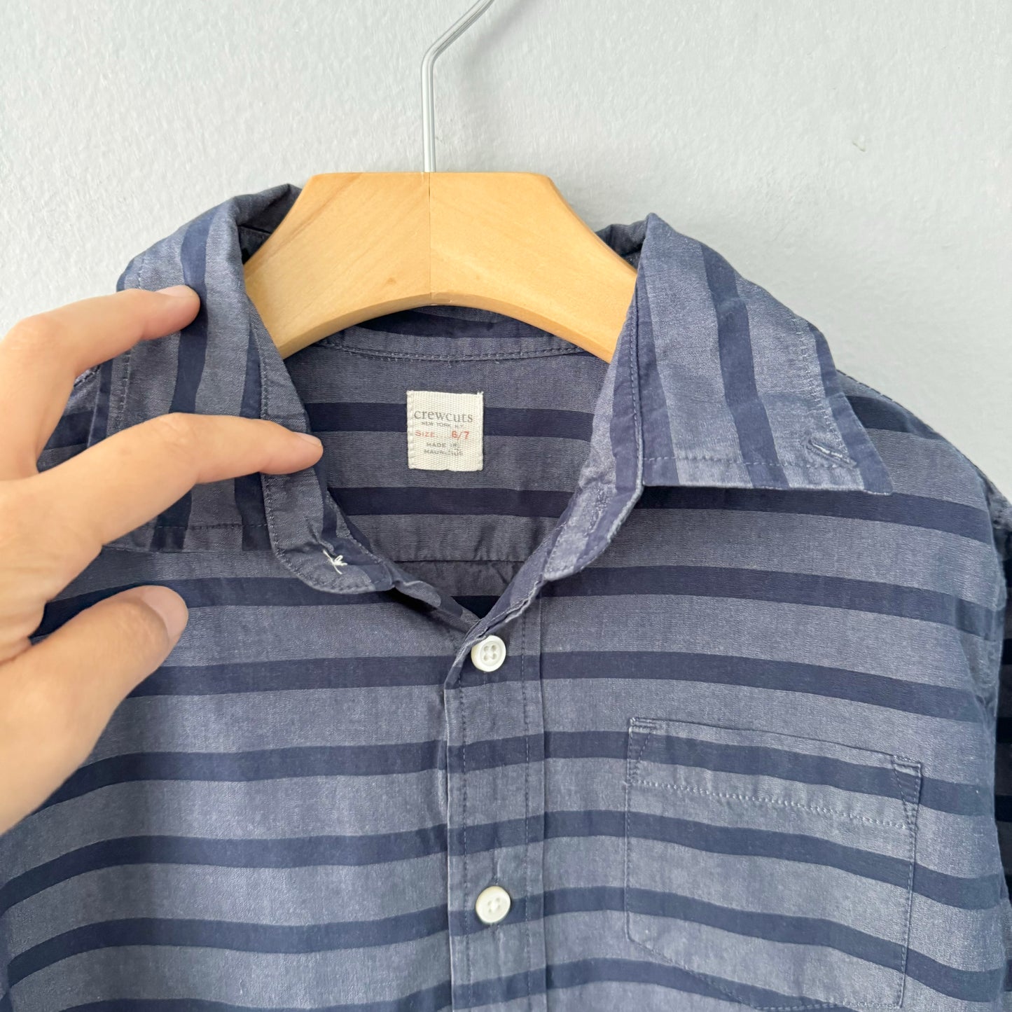 Crewcuts / Navy stripe dress shirt / 6-7Y