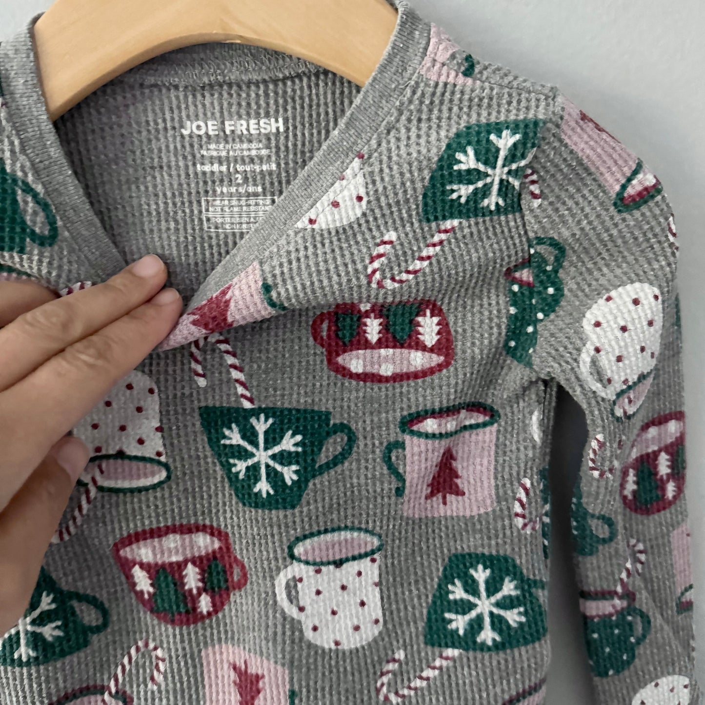 Joe Fresh / Waffle holiday cup pajama set / 2T
