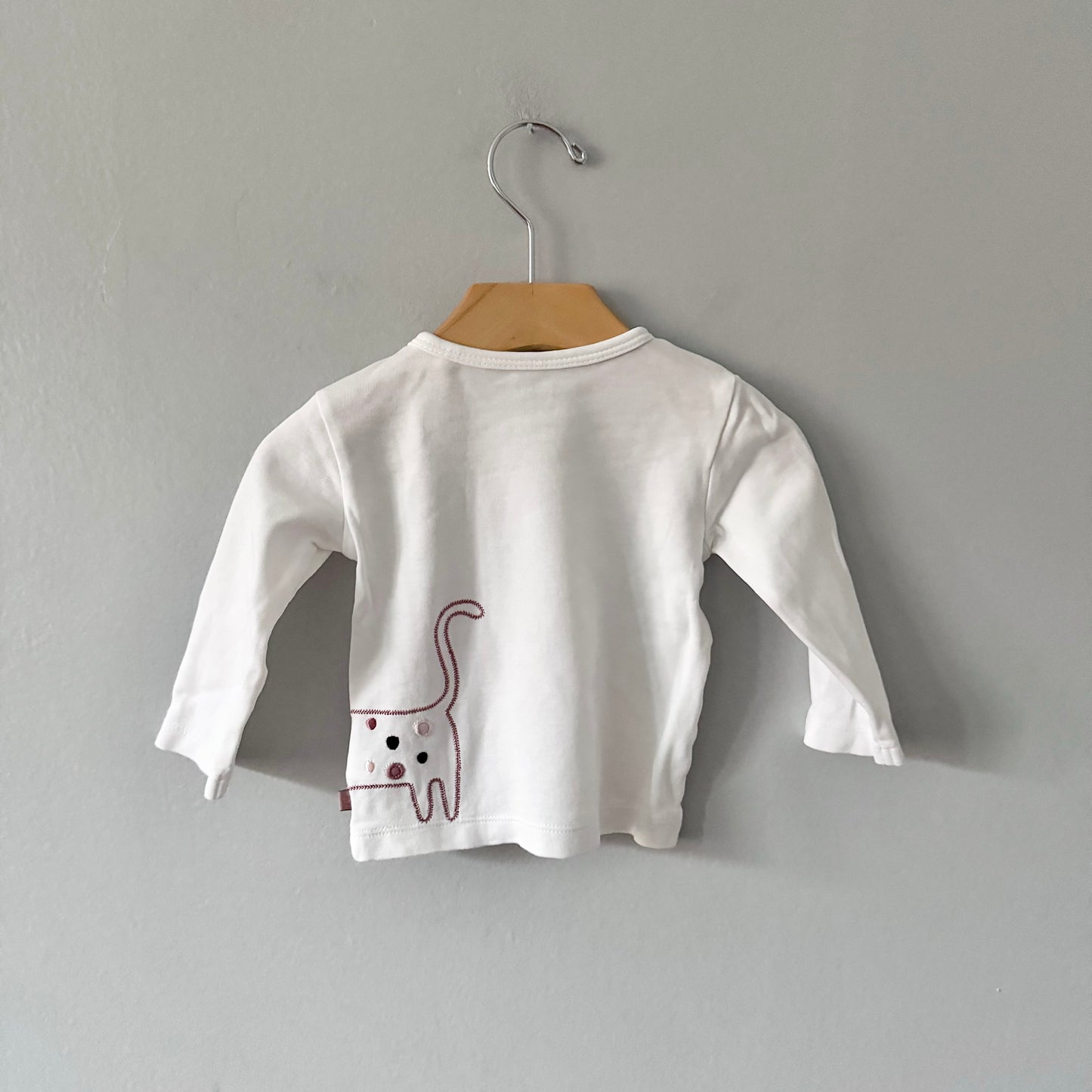 Staccato	/ White x cat long sleeve / 6M(68cm)