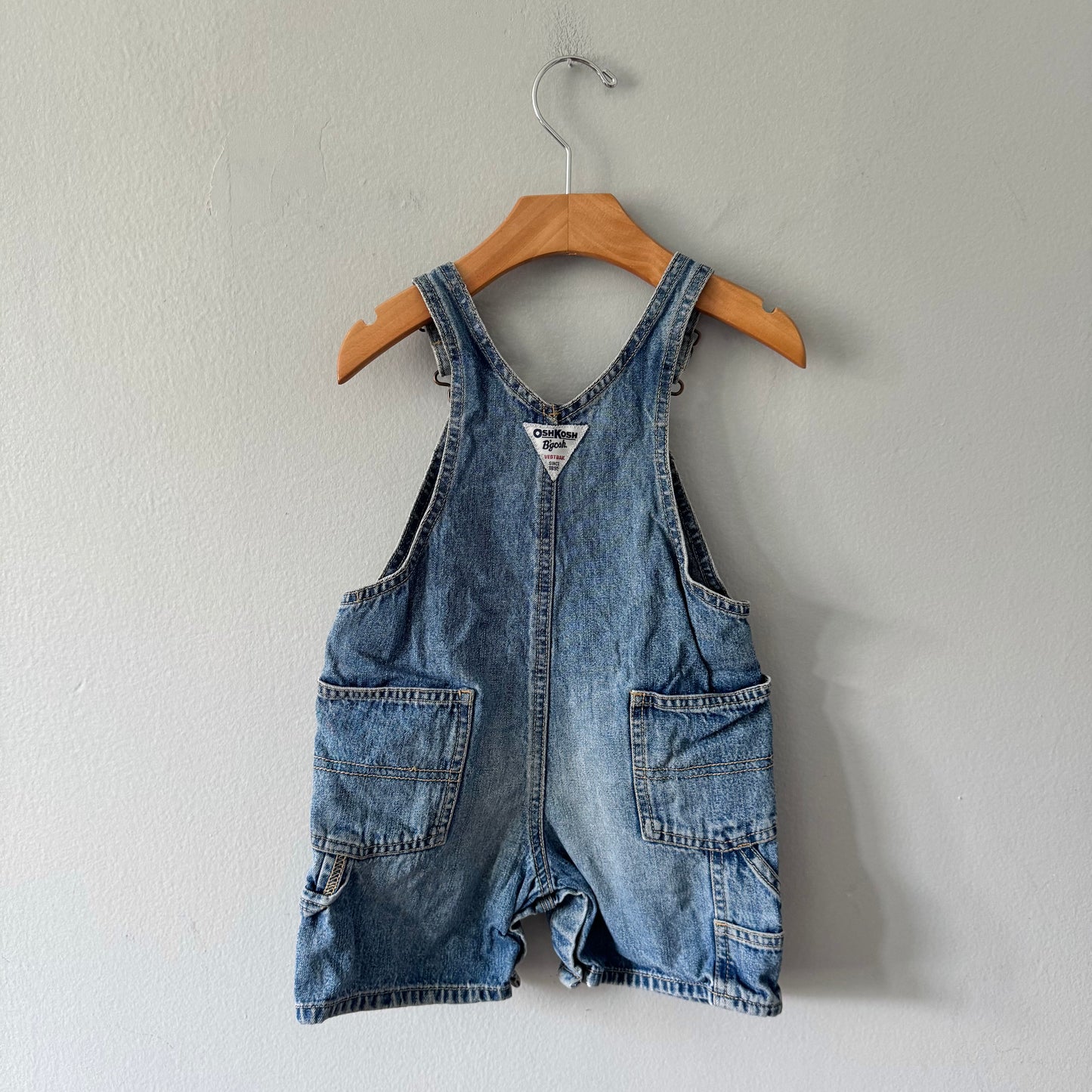 Oshkosh / Denim overall shorts / 18M