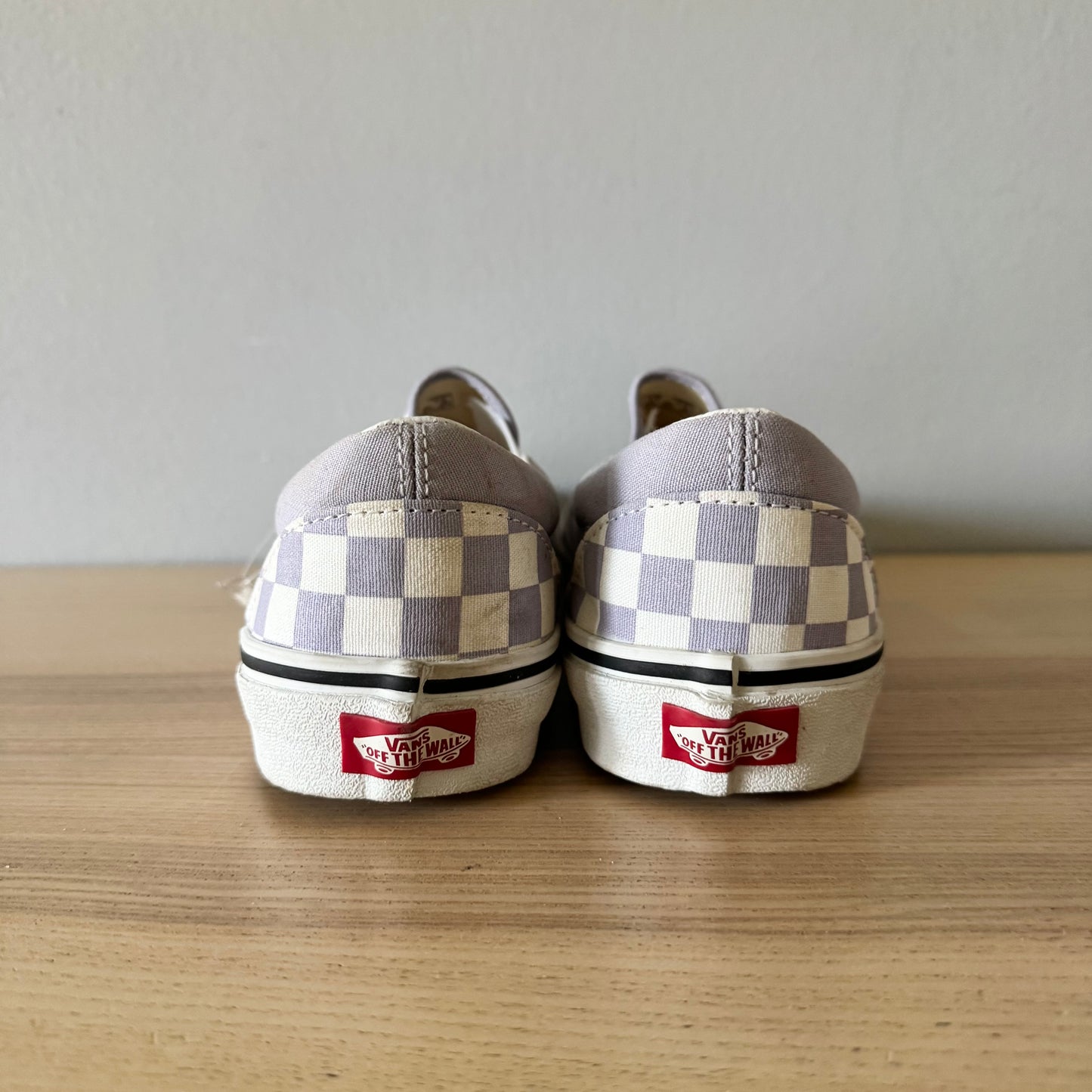 Vans / Slip on / Men 7.5 Women 9.0 - Brand new