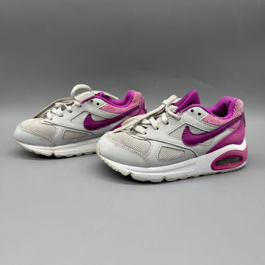 Nike / Air Max / Running Shoes / US11