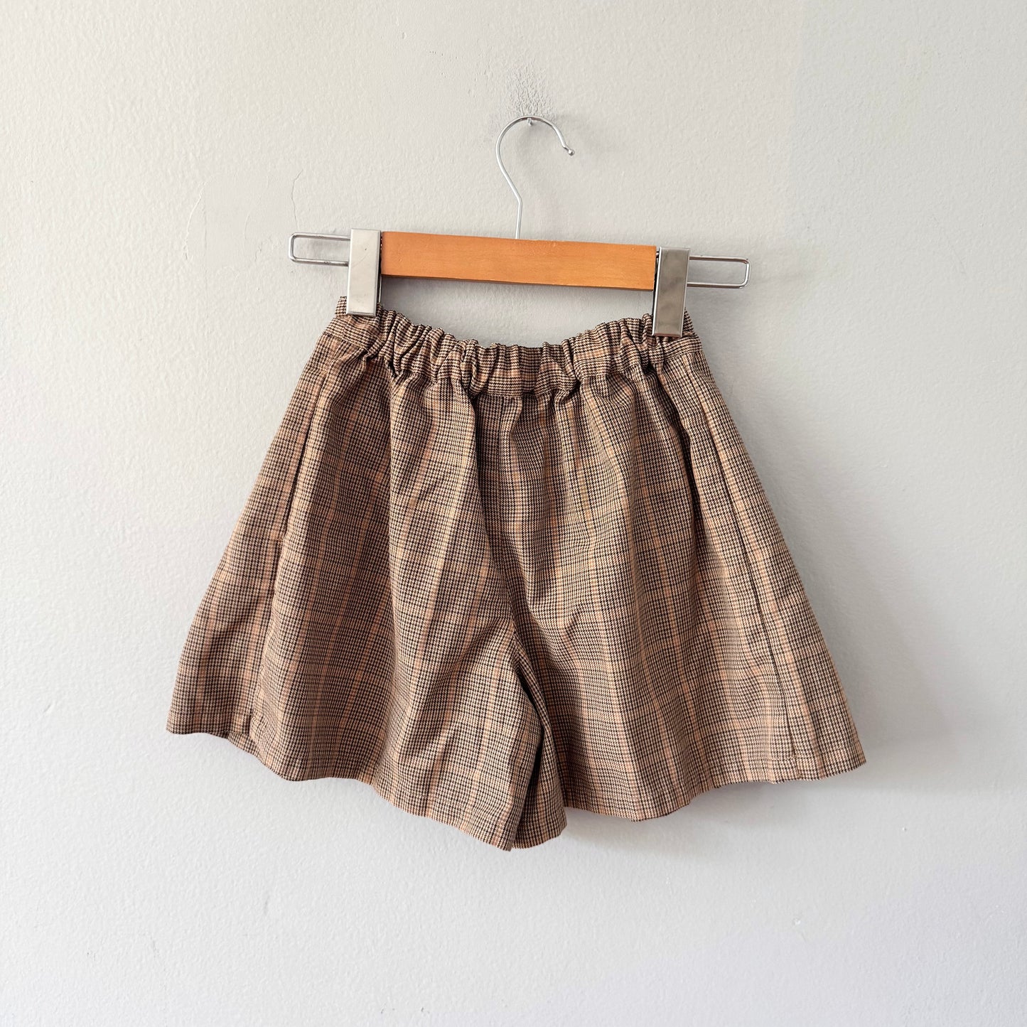 Uniqlo / Brown checked skort / 7-8Y