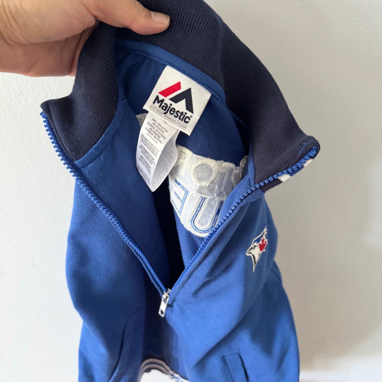 MLB / Toronto Blue Jays zip up / 5-6Y - New with tag