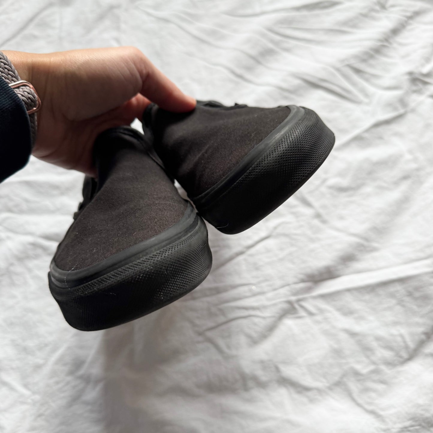 Vans / Running Shoes / Women 7.5