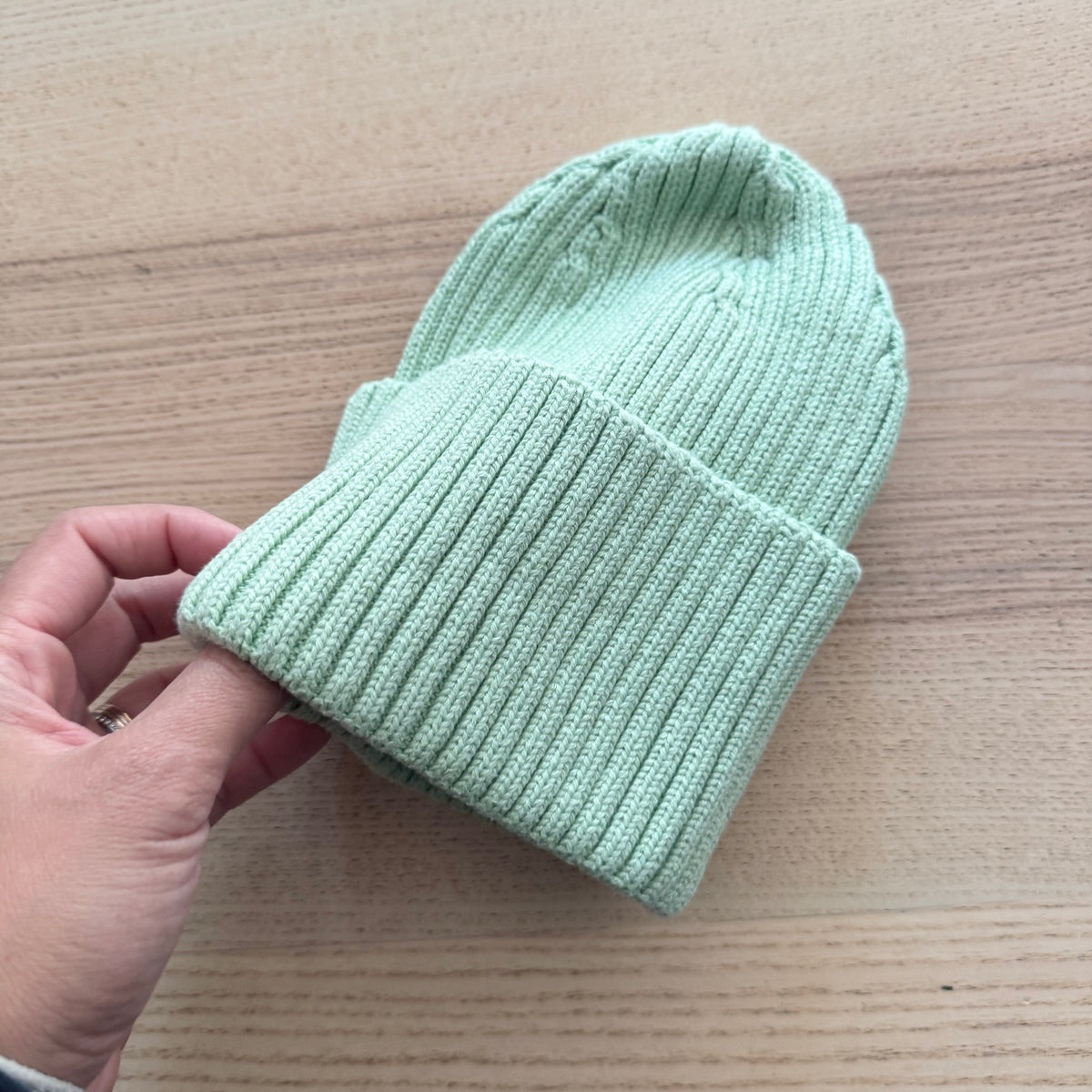 Reima / Light green beanie / 5-7Y