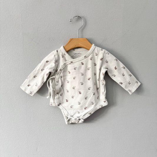 Pehr / White x bambi kimono onesie / 3-6M