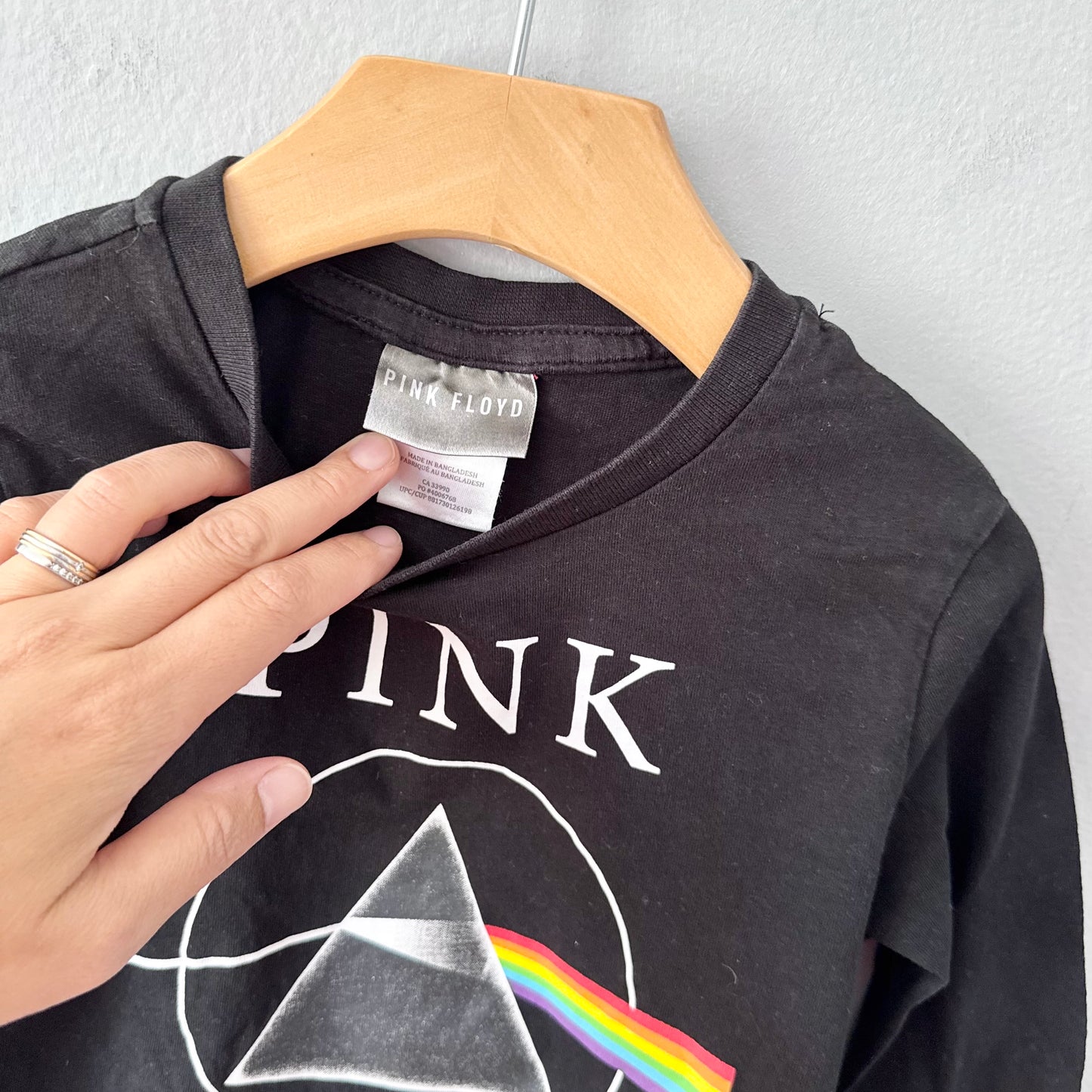 Pink Floyd / Black long sleeve T-shirt / 4T