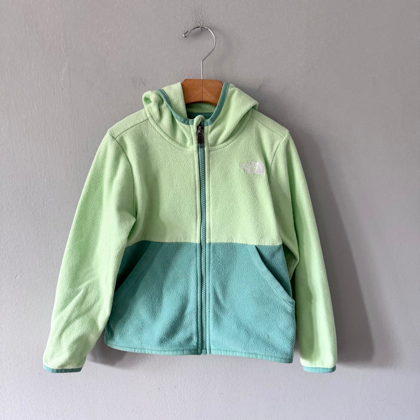 The North Face / Green fleece zip up / 5Y