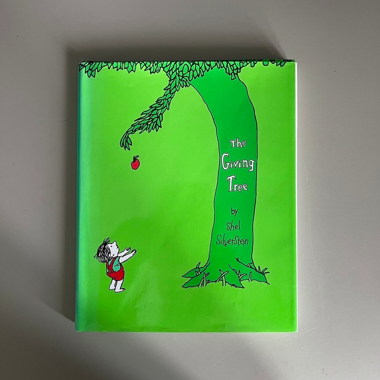 The Giving Tree (shorter hard-cover) / Shel Silverstein