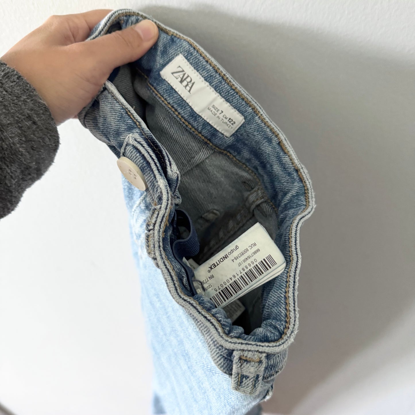 Zara / Wide fit denim / 7Y