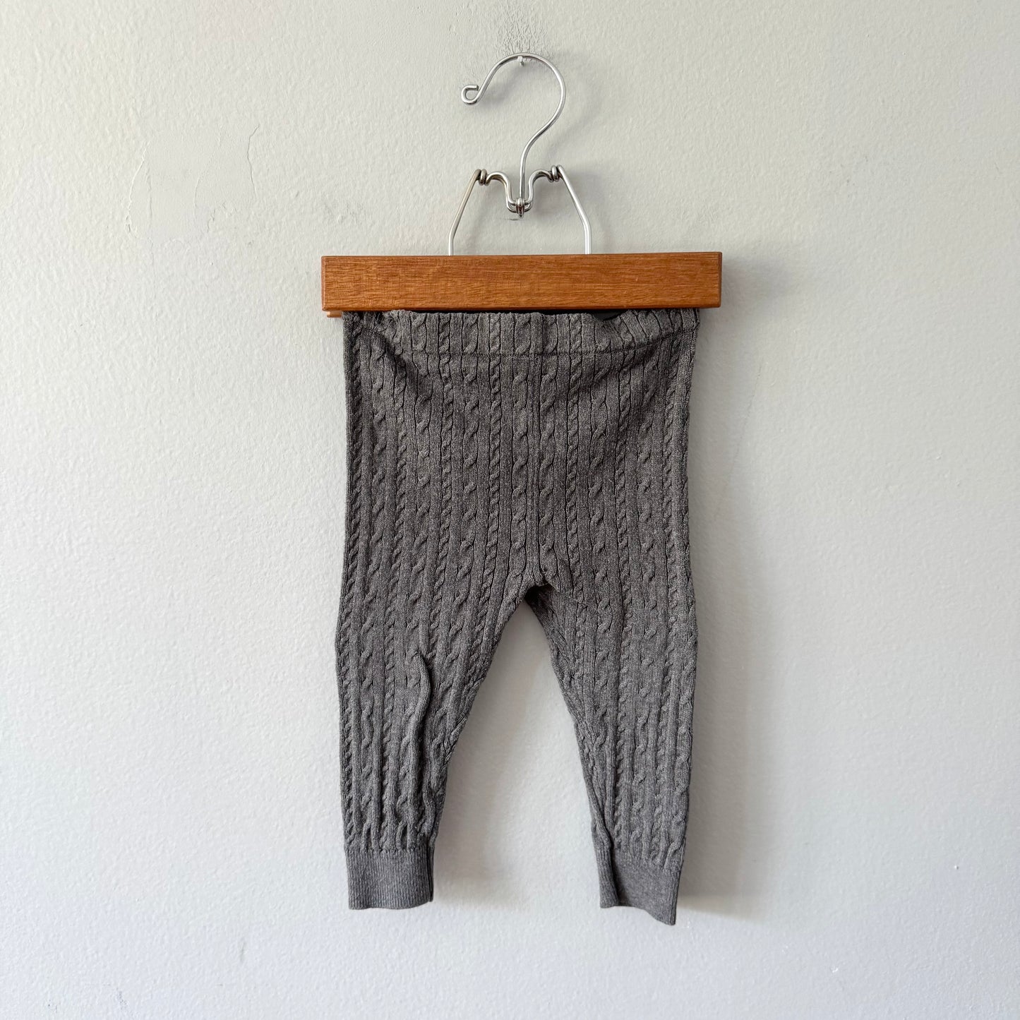 Gap / Dark grey cable knit leggings / 12-18M