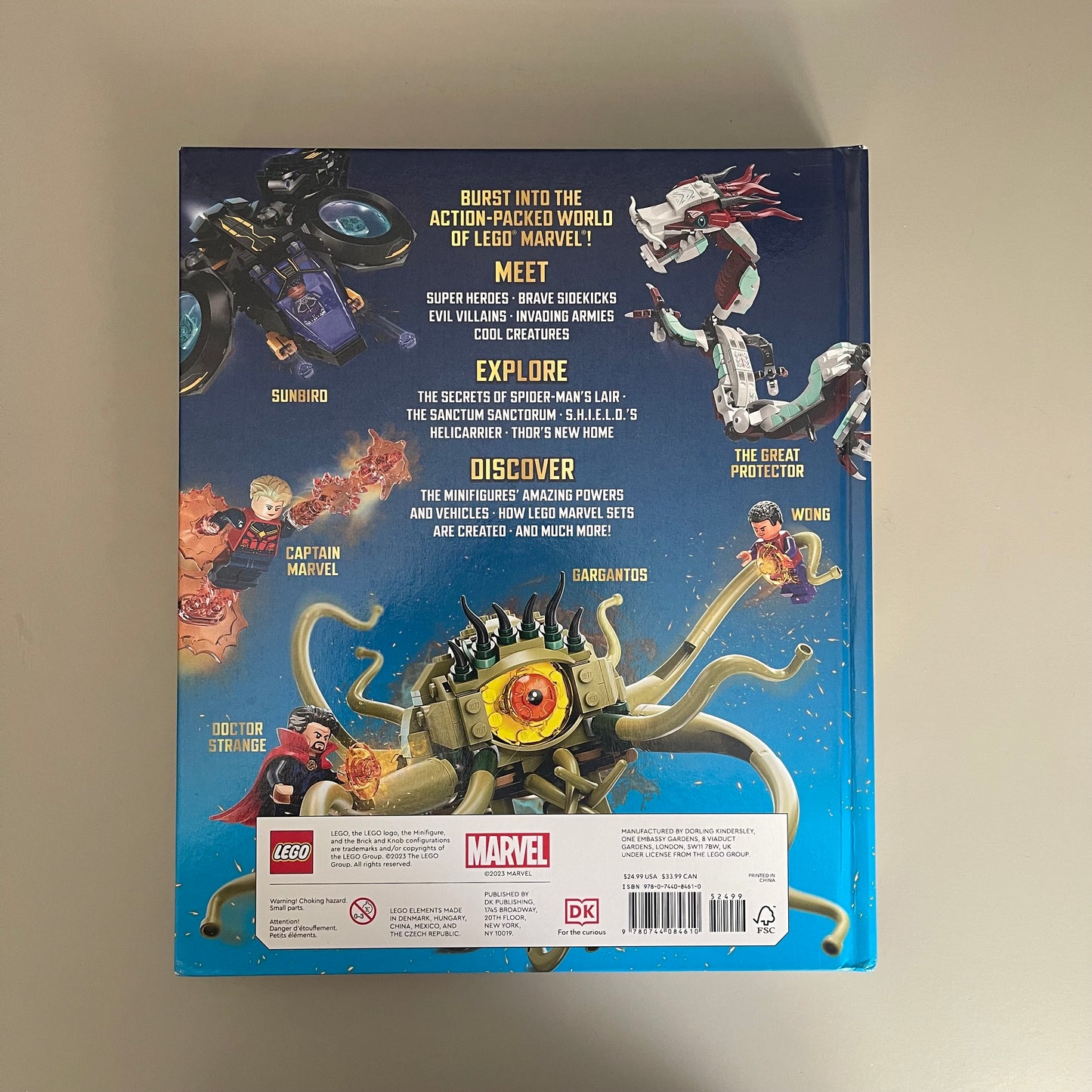 LEGO Marvel - Visual Dictionary [with Iron Man Minifigure]