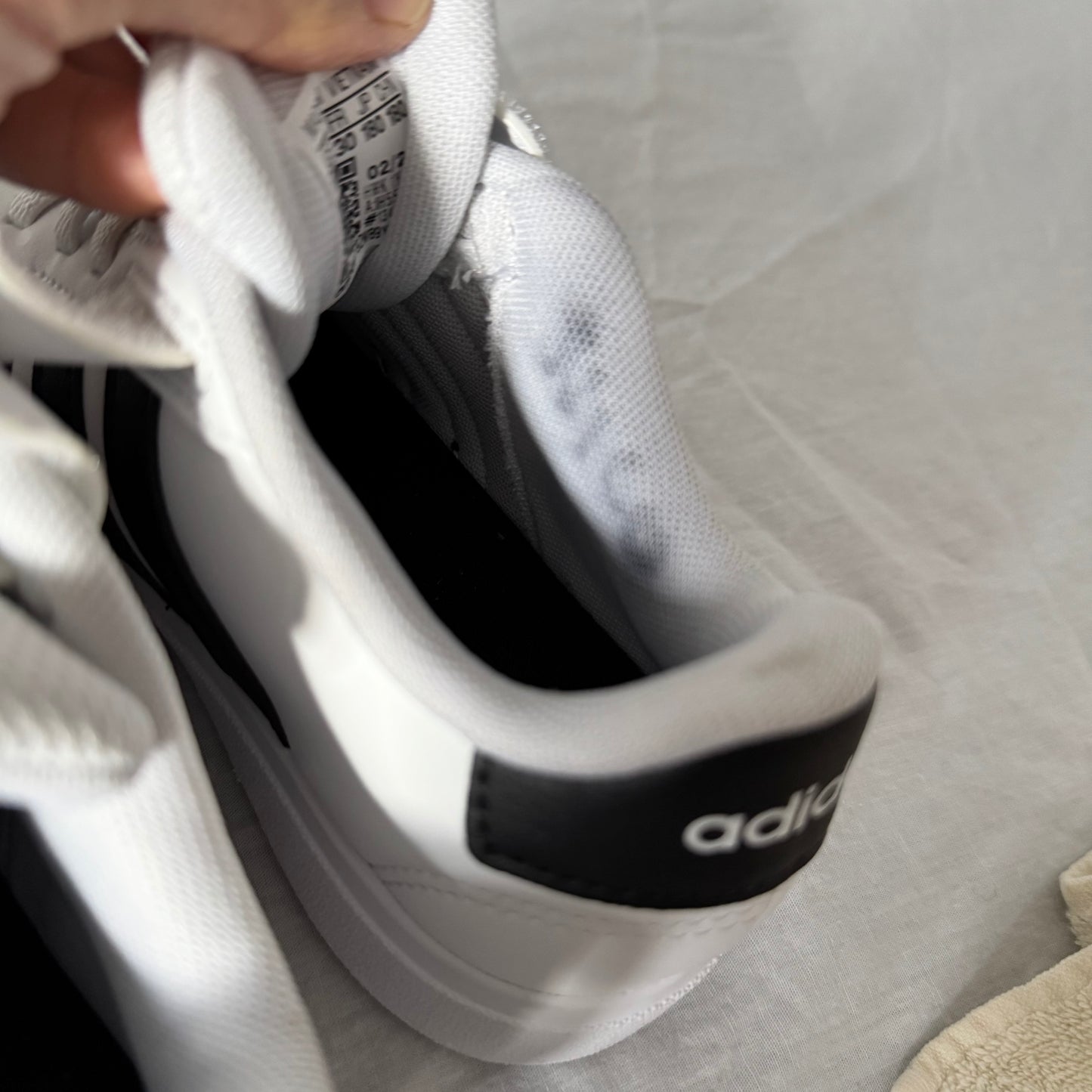 Adidas / Running Shoes / US12