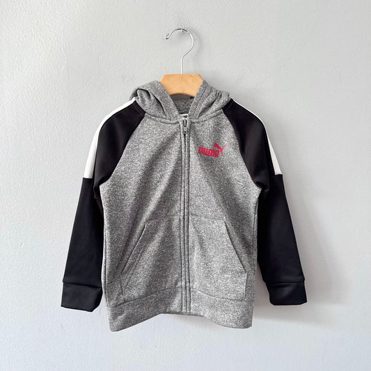Puma / Active zip up hoodie / 4Y
