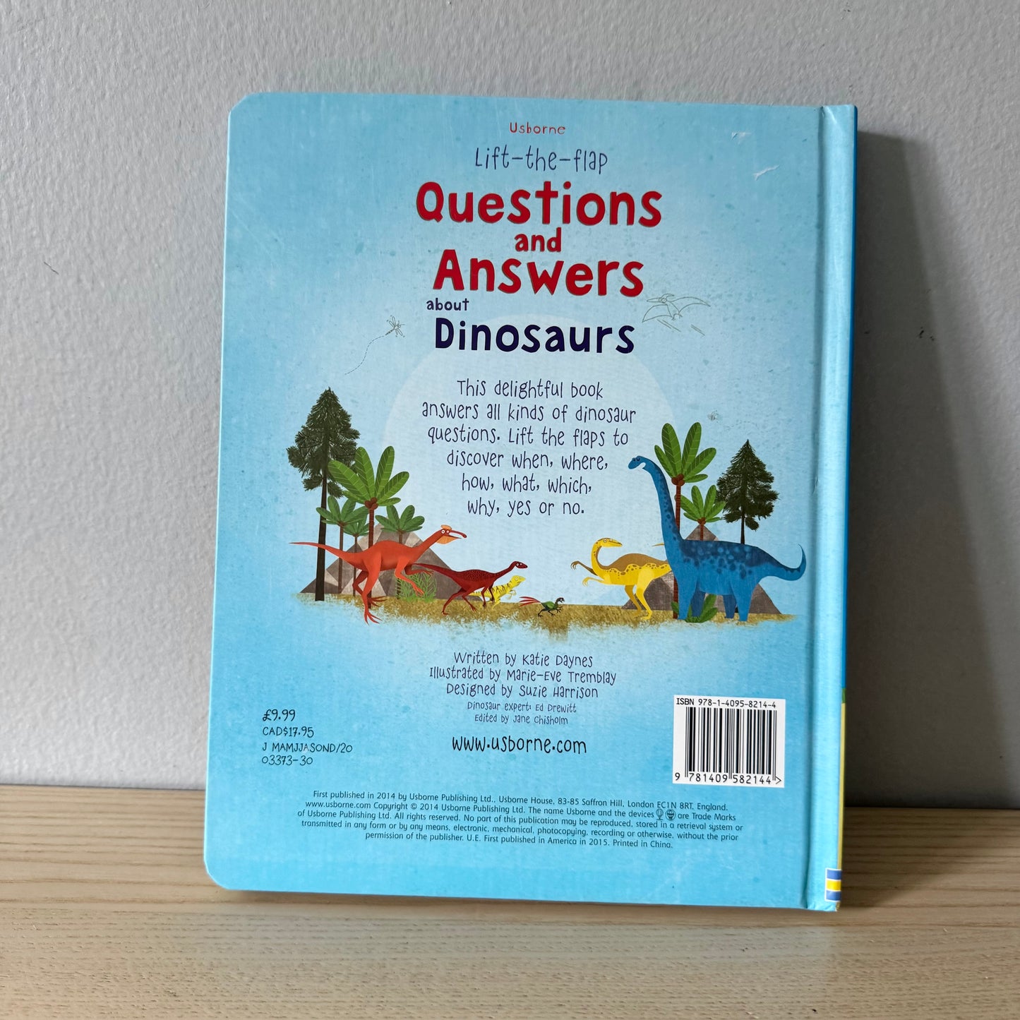 Usborne Lift-the-flap Questions and Answers about Dinosaurs