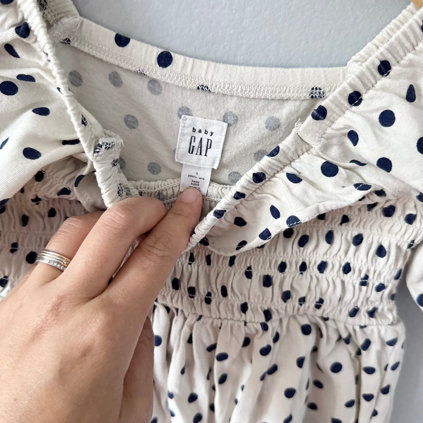 Gap	/ White x black dots dress / 5Y