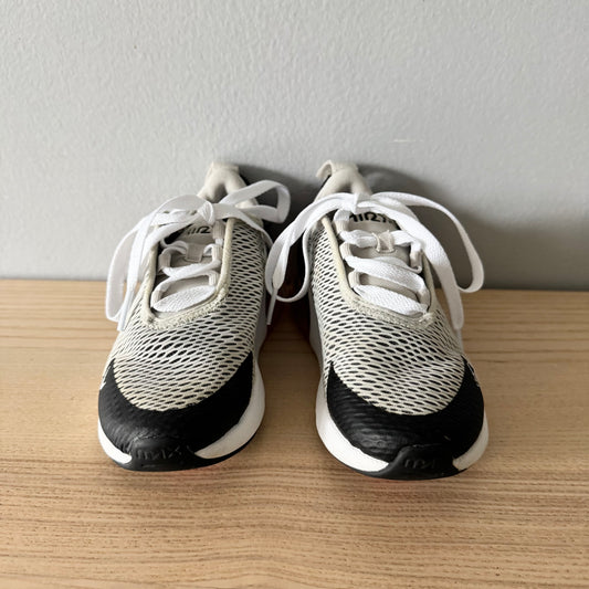 Nike / Sneaker / US11
