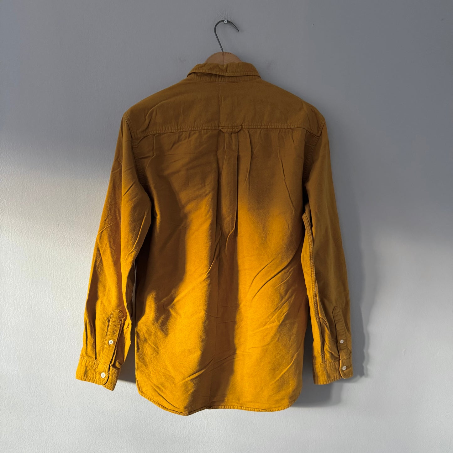 Frank and Oak / Mustard organic cotton flannel shirt / Men M