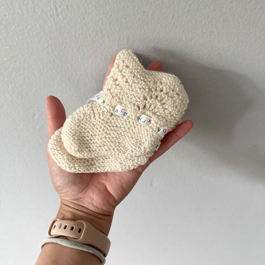 Handmade / Knit socks / 0-6M