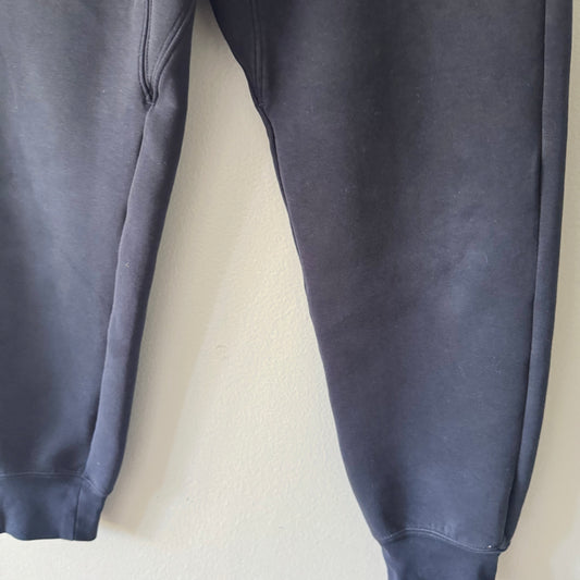 Uniqlo / Navy crew pants / 9-10Y