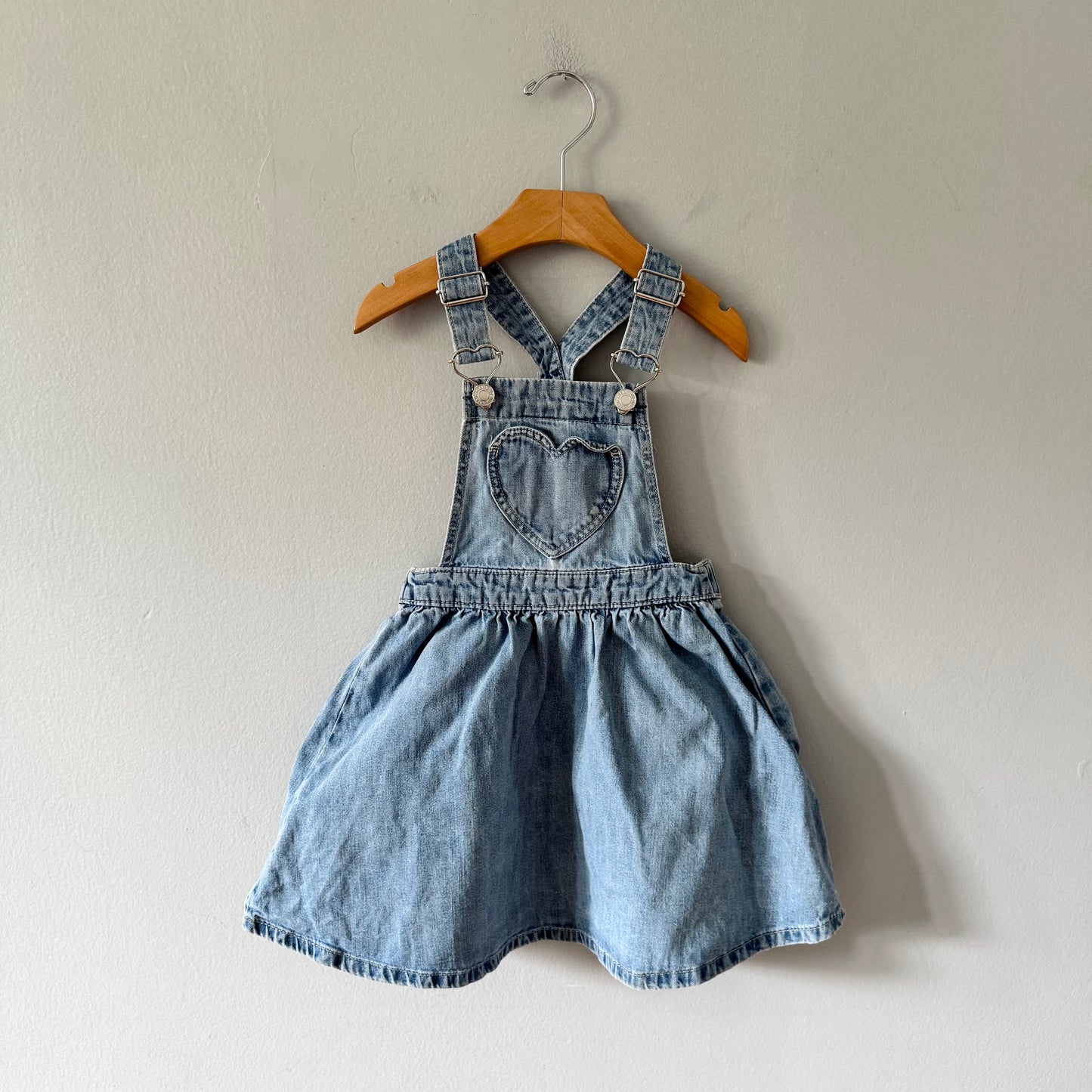 H&M / Overall denim skirt / 3-4Y