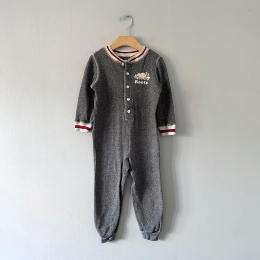 Roots / Salt and pepper waffle romper / 4T