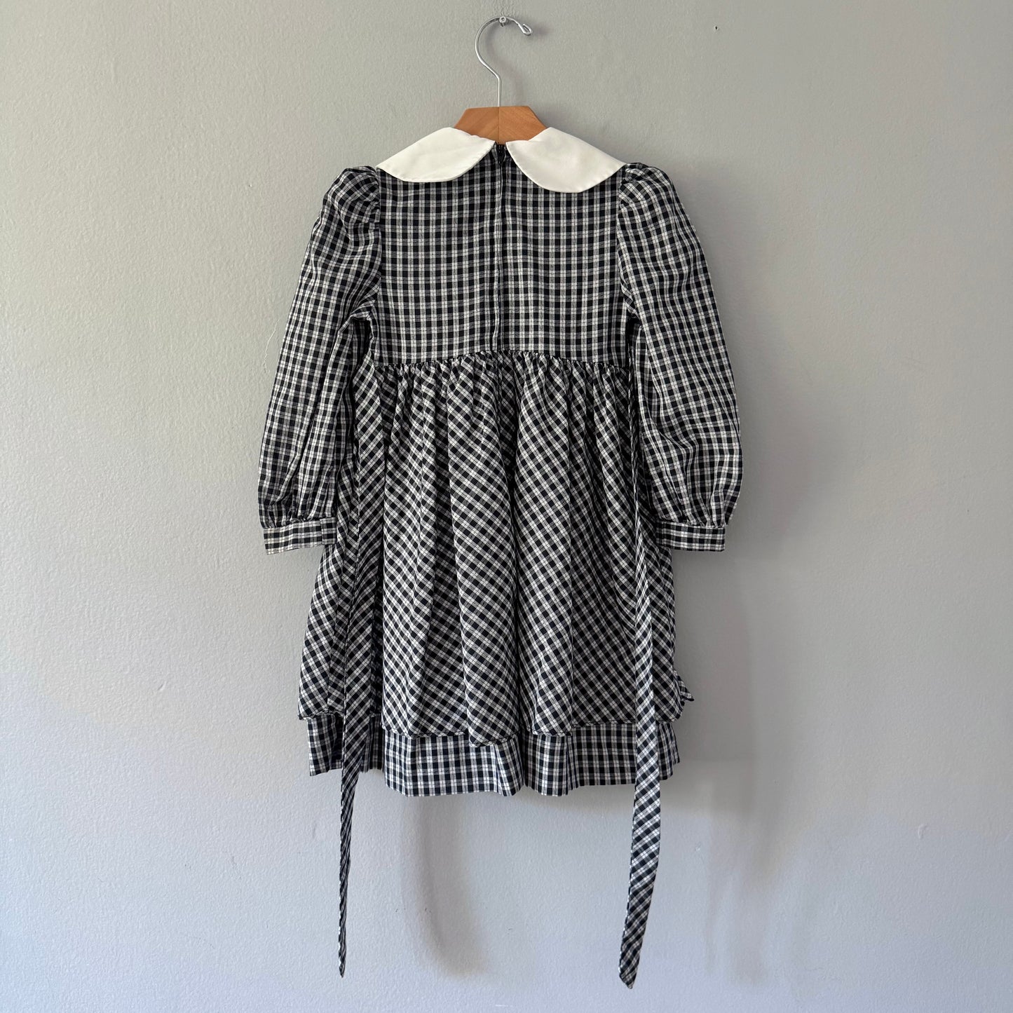 Vintage / Black white checked long sleeve dress / 4Y