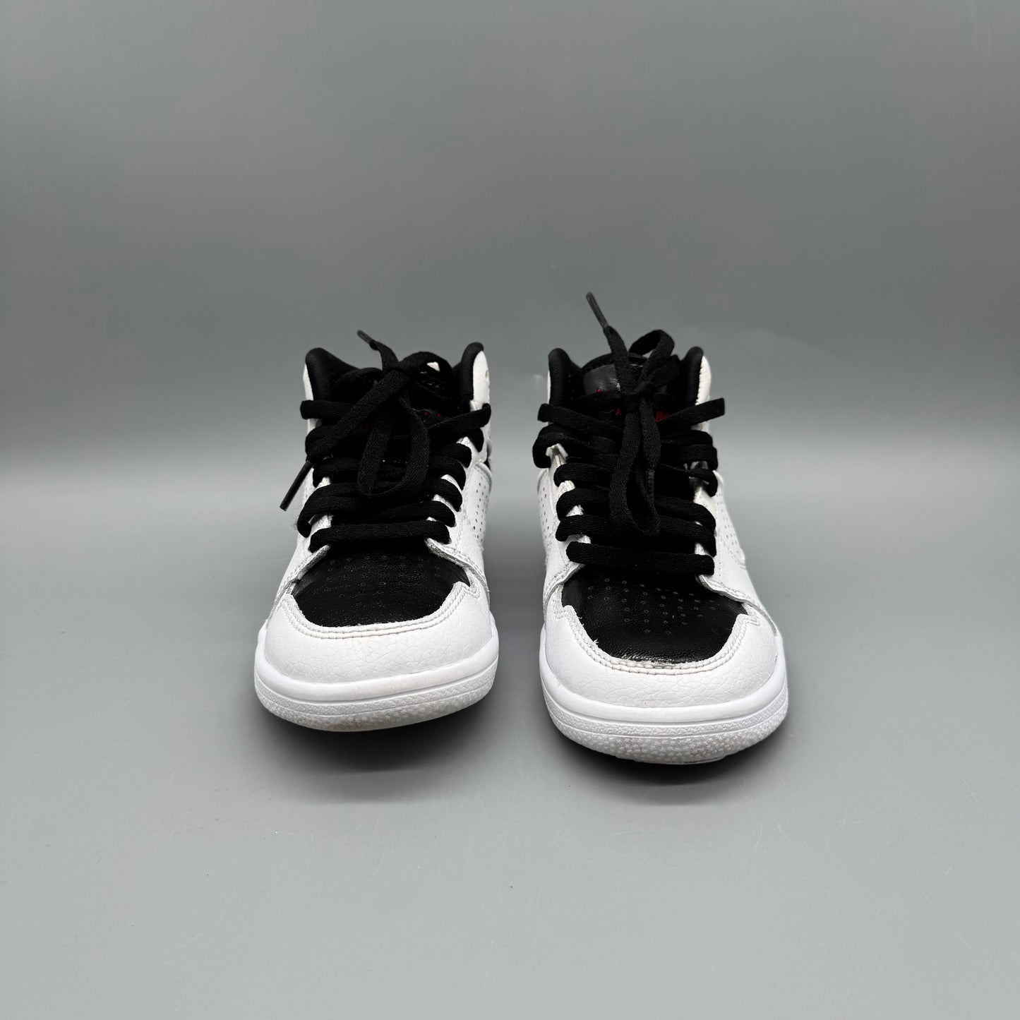Nike / Jordan / Running Shoes / US11
