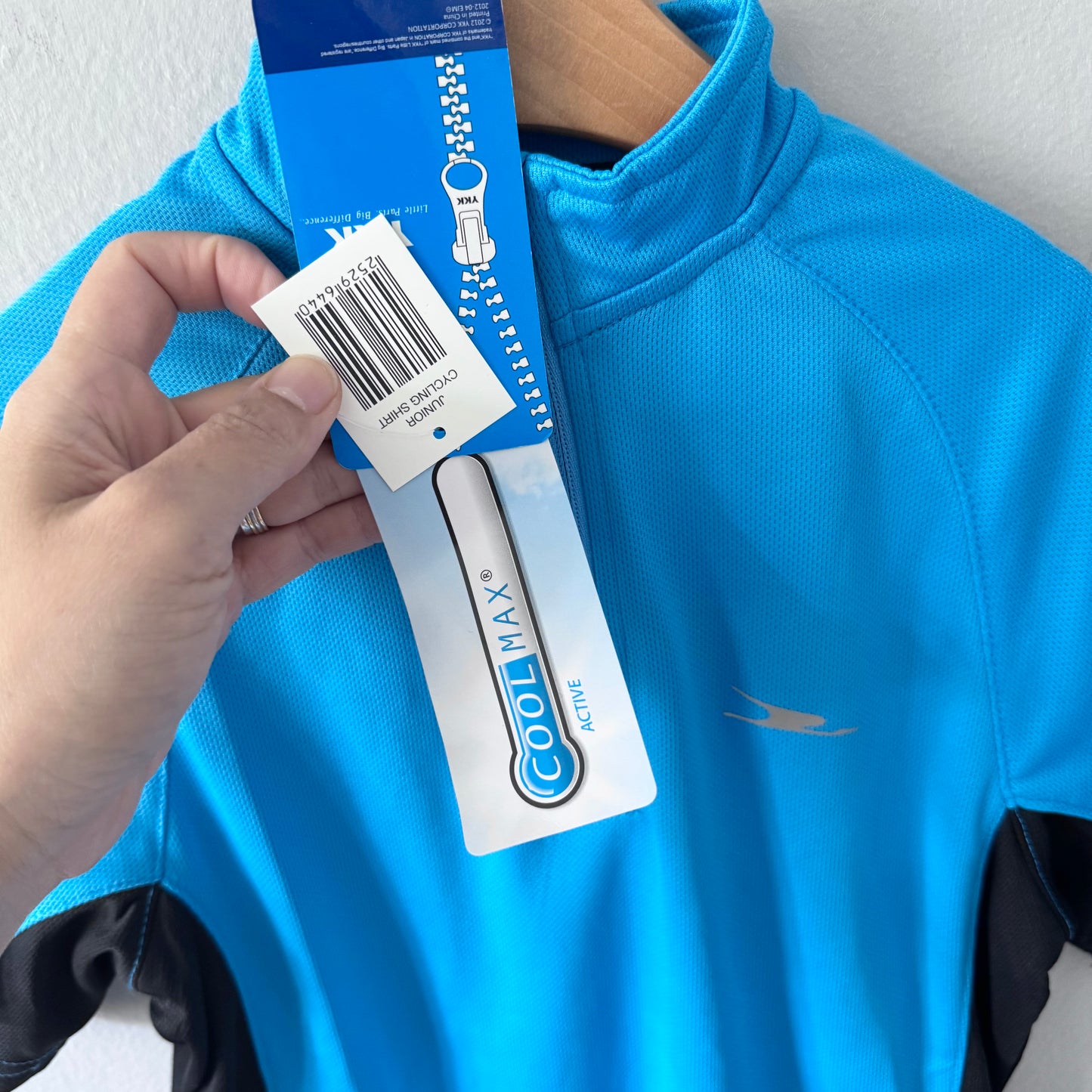Grue / Rashguard bleu x noir / 7-8 ans - Neuf avec étiquette