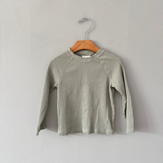 H&M / Smokey green ribbed rash guard / 1-2Y