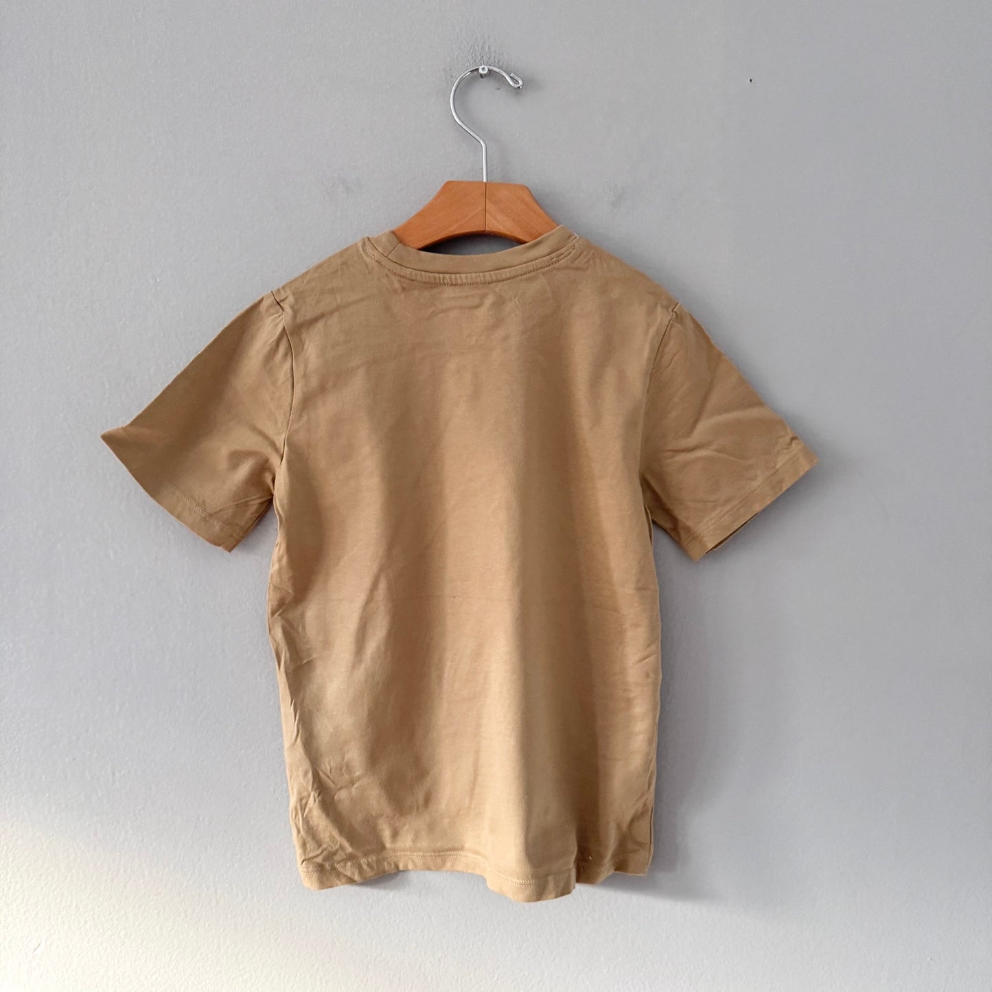 H&M / Camel brown T-shirt / 4-6Y