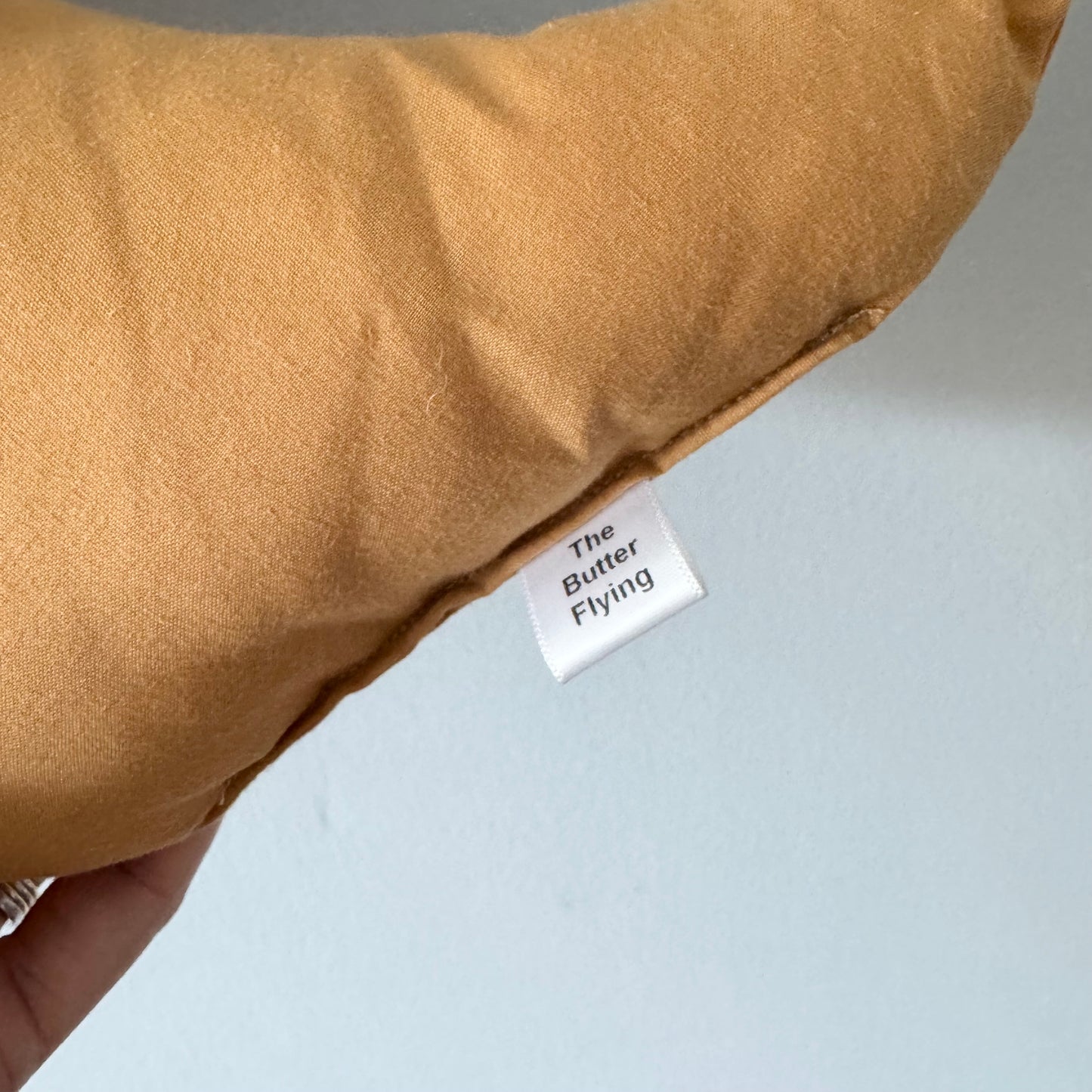 The Butter Flying / Moon Pillow