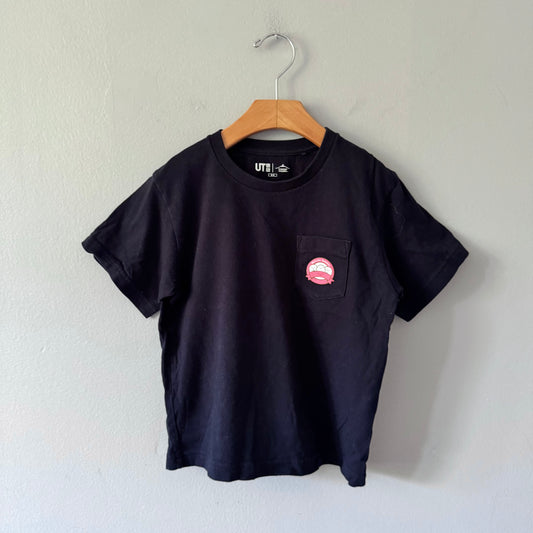 Uniqlo x Sumikko / Black T-shirt / 3-4Y