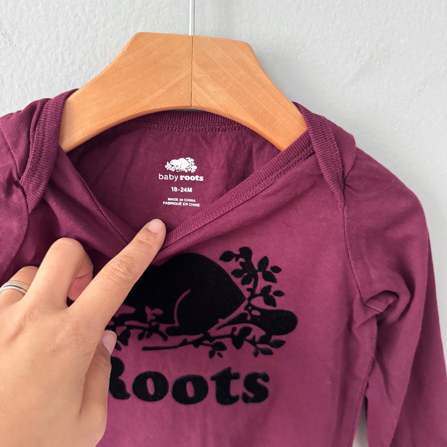 Roots / Burgundy long sleeve onesie / 18-24M