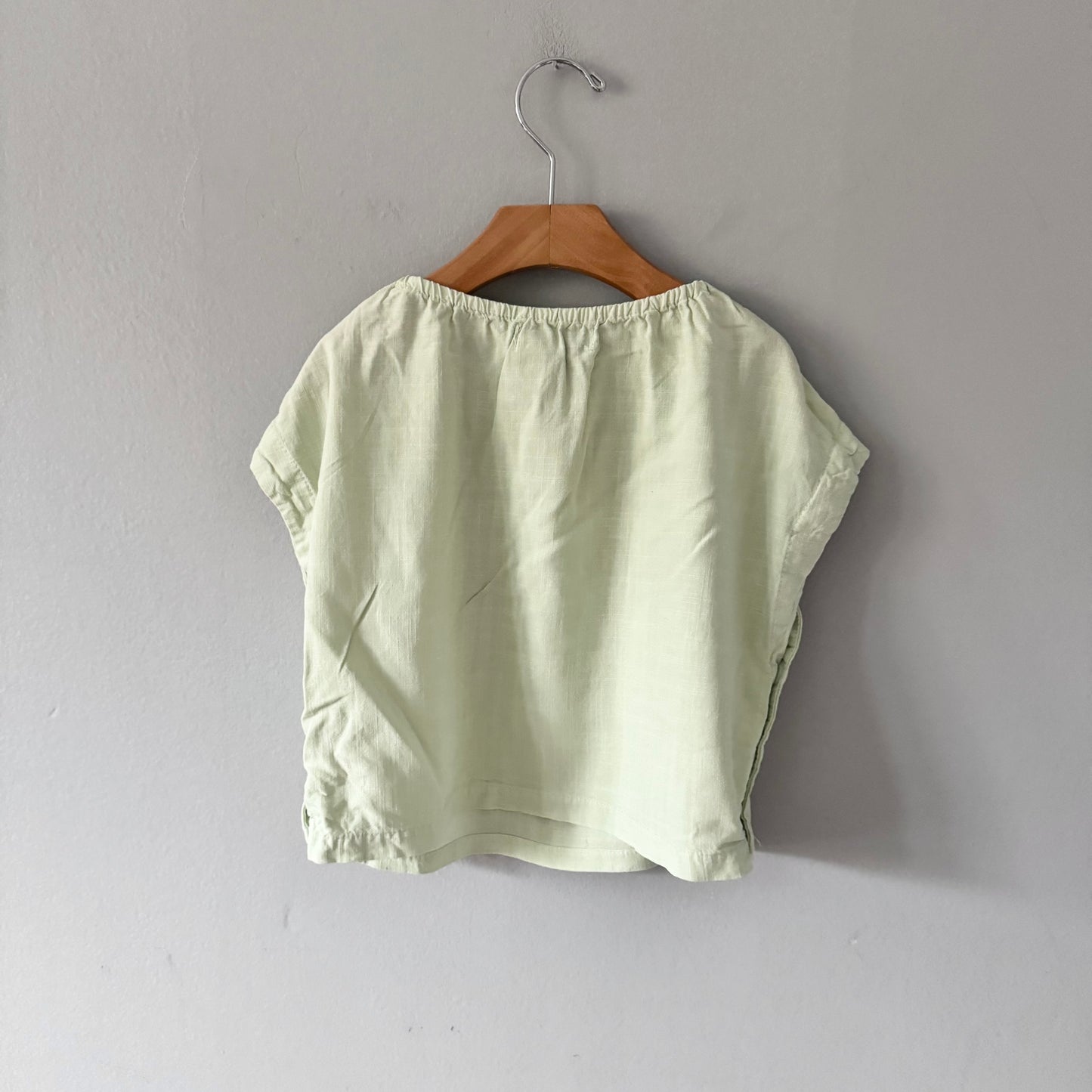 Zara / Haut en viscose vert clair / 2-3A