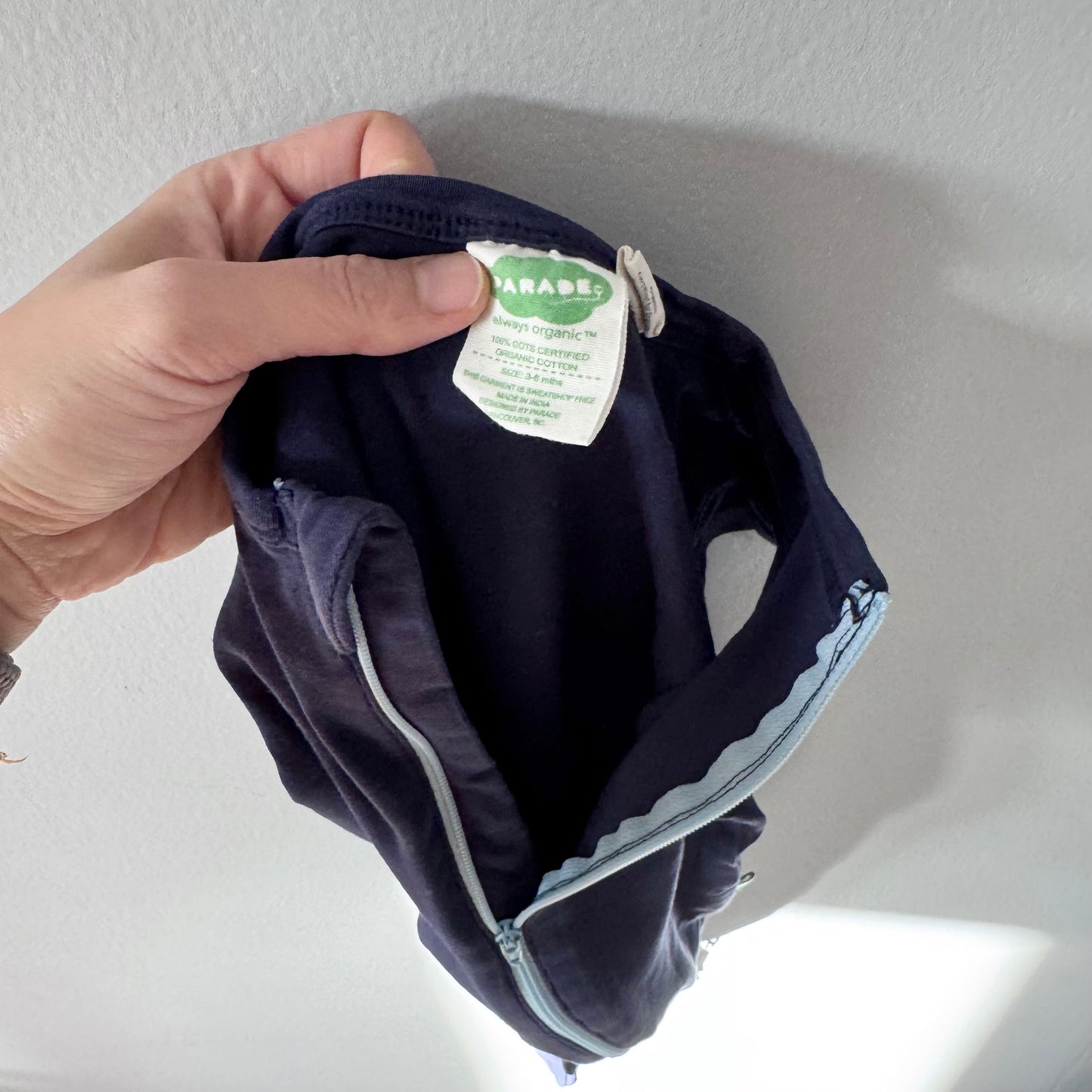 Parade Organics  / Navy x blue short sleeve romper / 3-6M