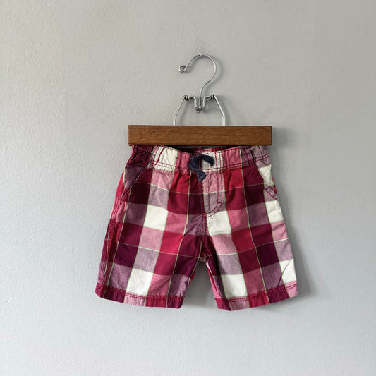 No brand / Red white plaid shorts / 18-24M