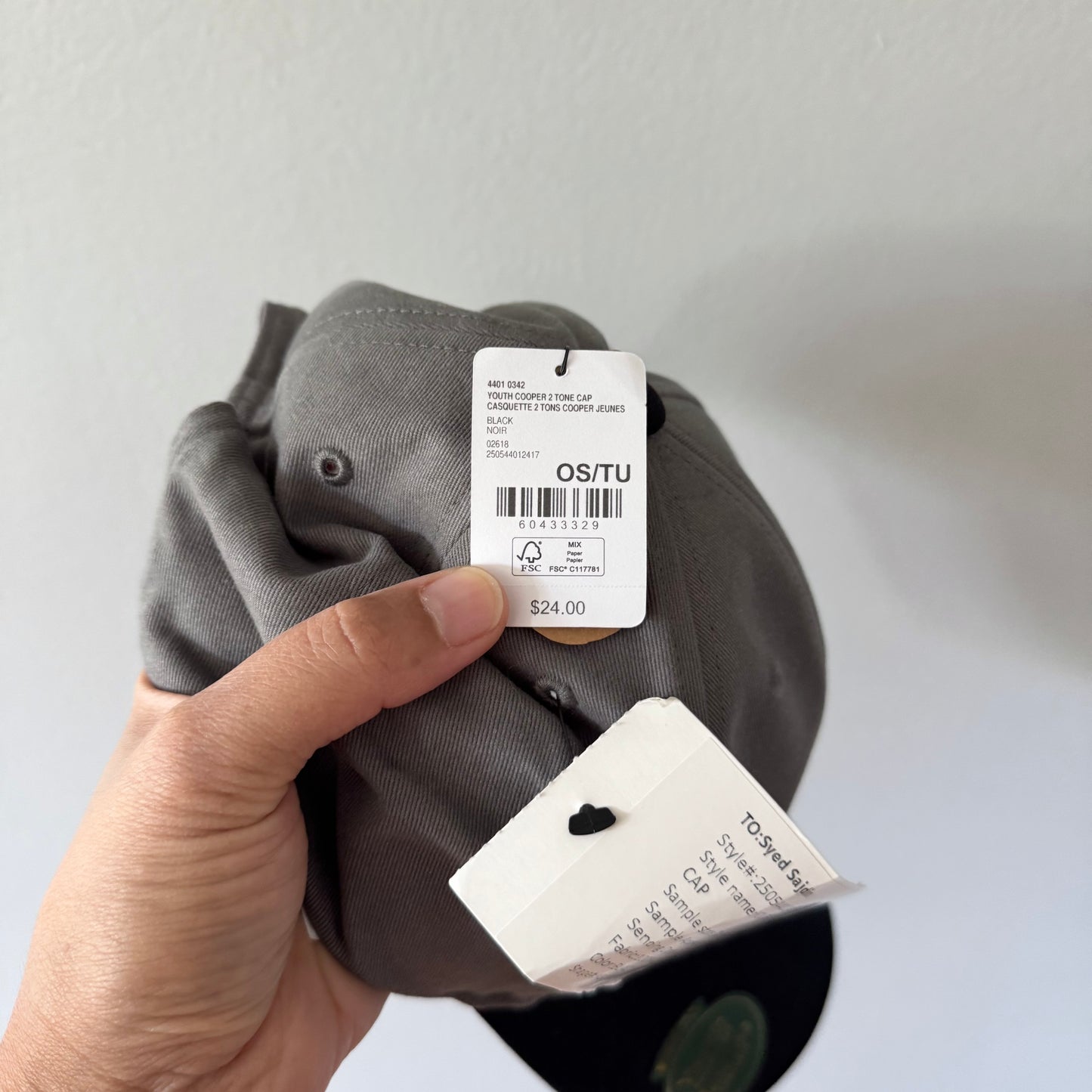 Roots / Grey x black logo cap / Youth - New with tag